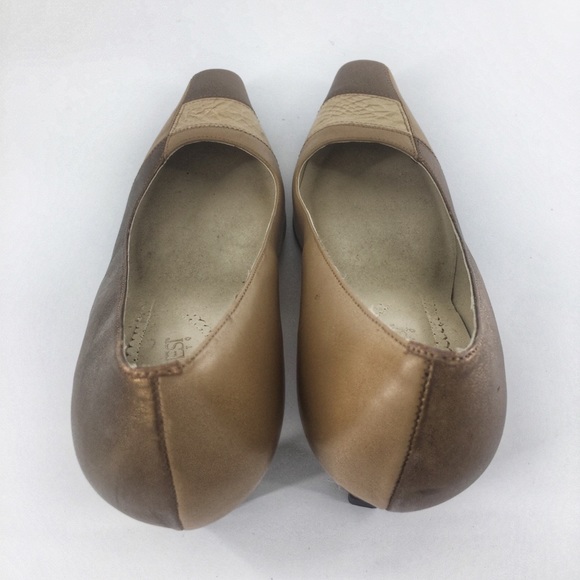 Divalest Brazilian Square Toe Gold Taupe Leather Career Pumps Heels Size 7 - Picture 8 of 11